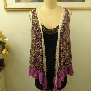 Belle du Jour Floral Print Boho Hippie Shrug